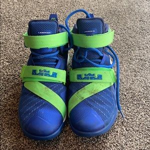 Nike Lebron James Soldier IX 9